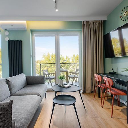 Queen Size Bed - Apartament Obok Manufaktury W Centrum Lodzi - Parking Gratis!!! 外观 照片