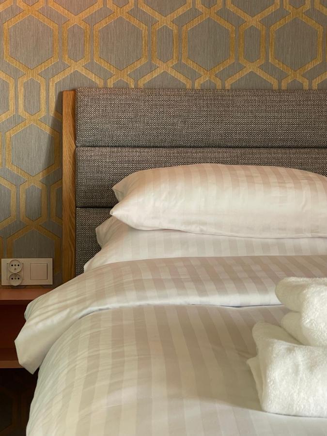 Queen Size Bed - Apartament Obok Manufaktury W Centrum Lodzi - Parking Gratis!!! 外观 照片