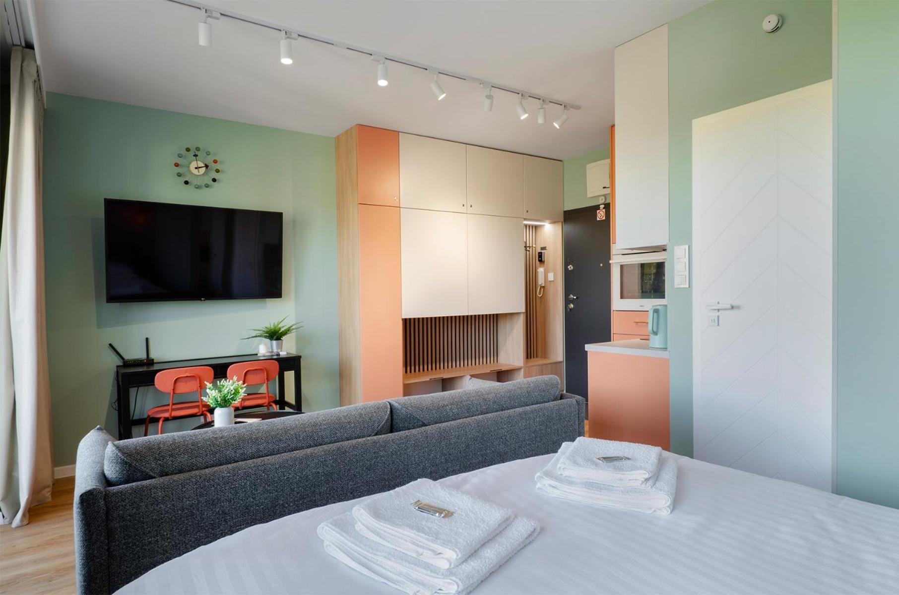 Queen Size Bed - Apartament Obok Manufaktury W Centrum Lodzi - Parking Gratis!!! 外观 照片